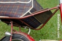 underside of rack and shopper bag